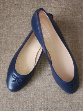 Nicky Hilton Kathy Navy Leather